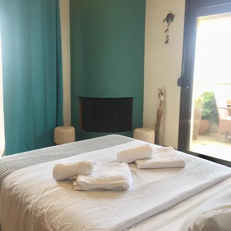 Nikol * Argostoli (Kefalonia)